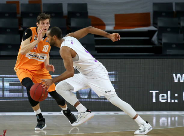 的精彩对决 的精彩对决